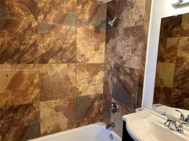 785 SW 148th Ave 1403, Sunrise, FL 33325