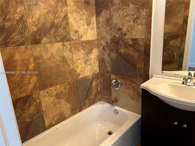 785 SW 148th Ave 1403, Sunrise, FL 33325