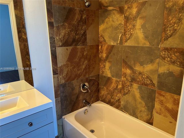 785 SW 148th Ave 1403, Sunrise, FL 33325