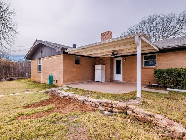 2008 10th Street, Brownwood, TX 76801