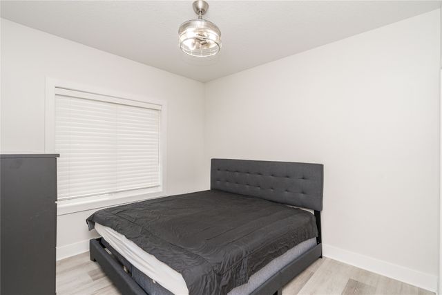 434 S 82nd Street, West Des Moines, IA 50266