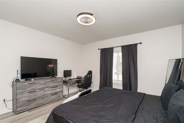 434 S 82nd Street, West Des Moines, IA 50266