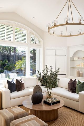 27210 Ohlone Lane, Los Altos Hills, CA 94022