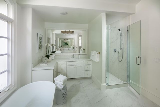 27210 Ohlone Lane, Los Altos Hills, CA 94022