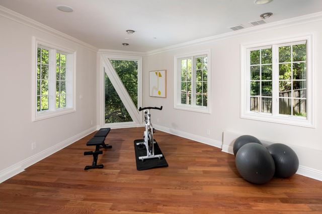 27210 Ohlone Lane, Los Altos Hills, CA 94022