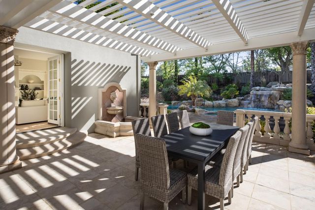 27210 Ohlone Lane, Los Altos Hills, CA 94022