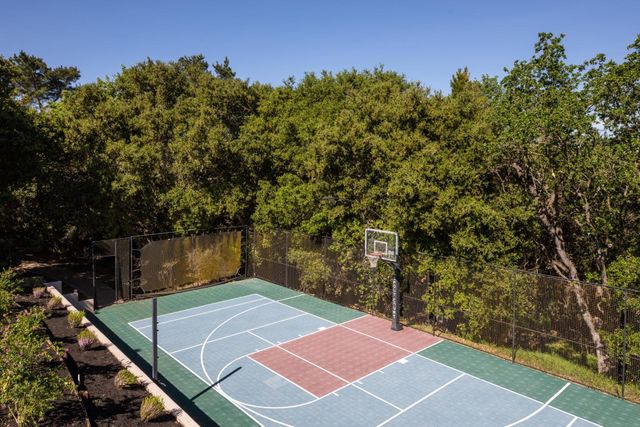 27210 Ohlone Lane, Los Altos Hills, CA 94022