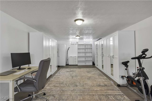 9999 Reichert Road, Parma, OH 44130