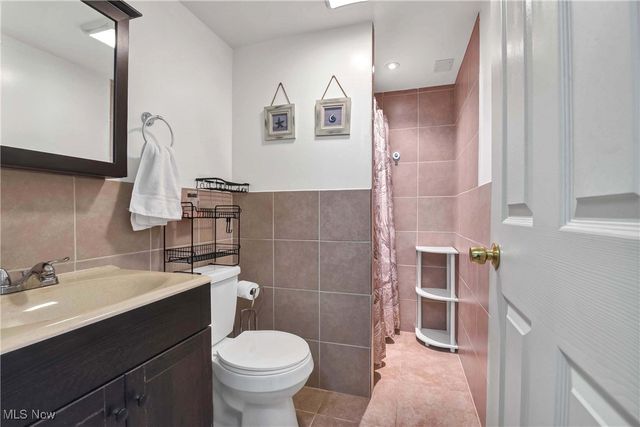 9999 Reichert Road, Parma, OH 44130