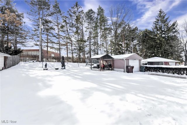 9999 Reichert Road, Parma, OH 44130