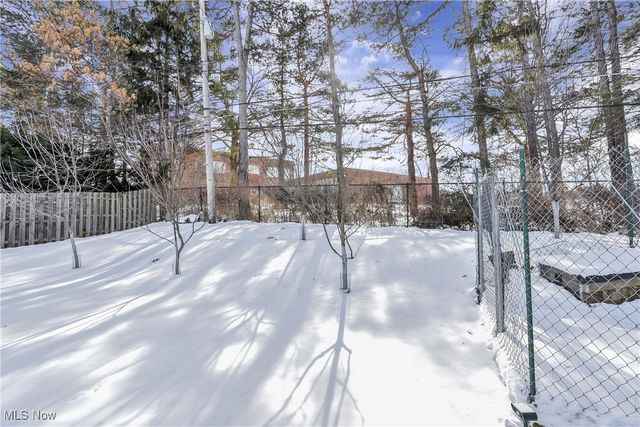 9999 Reichert Road, Parma, OH 44130