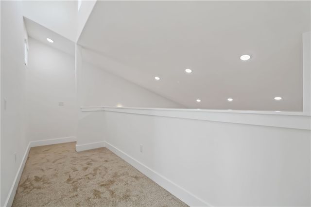 704 & 706 Sun Meadows Loop, Centerton, AR 72719