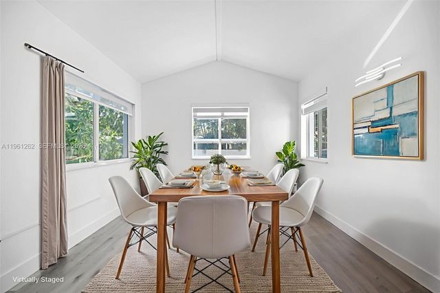 876 NE 81st St, Miami, FL 33138