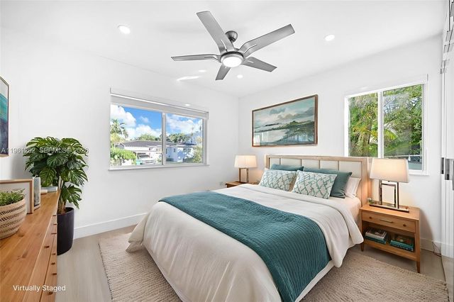 876 NE 81st St, Miami, FL 33138