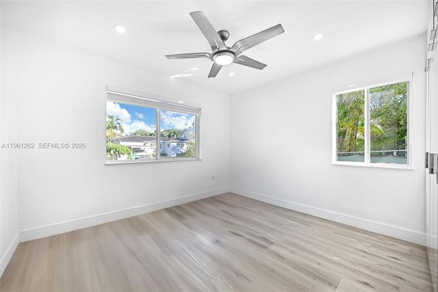 876 NE 81st St, Miami, FL 33138