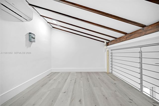 876 NE 81st St, Miami, FL 33138