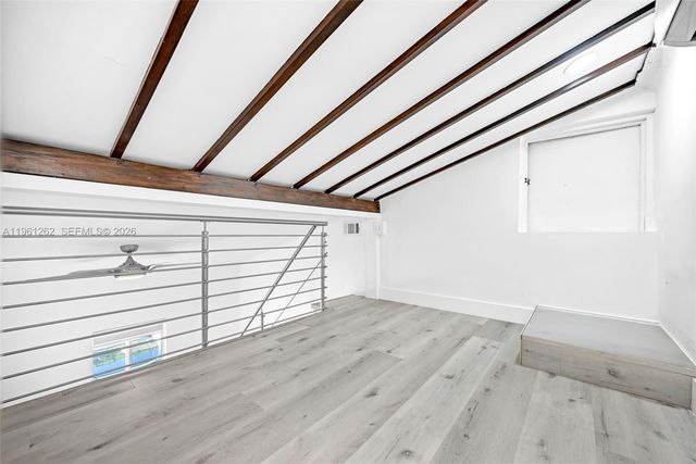 876 NE 81st St, Miami, FL 33138