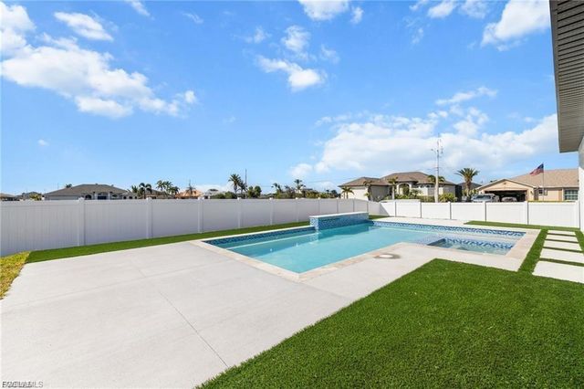 1248 NW 35th AVE, Cape Coral, FL 33993