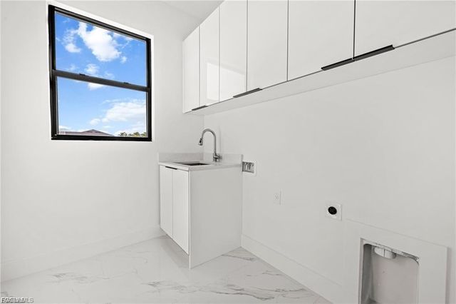 1248 NW 35th AVE, Cape Coral, FL 33993