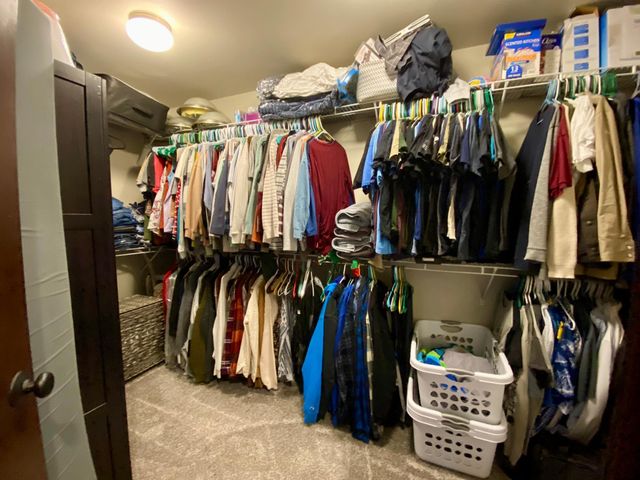 1179 Highland Lane W, West Fargo, ND 58078