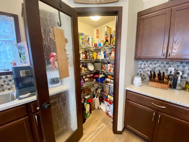 1179 Highland Lane W, West Fargo, ND 58078