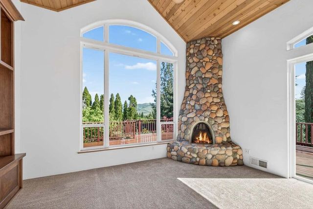 610 Orchard Street, Ashland, OR 97520