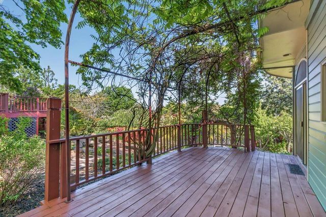 610 Orchard Street, Ashland, OR 97520