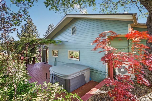 610 Orchard Street, Ashland, OR 97520