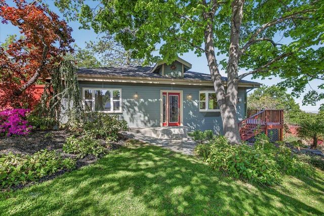 610 Orchard Street, Ashland, OR 97520