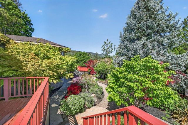 610 Orchard Street, Ashland, OR 97520