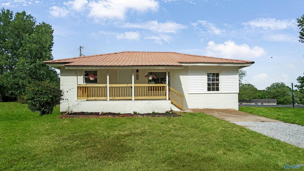 1015 Highland Street, Athens, AL 35611