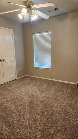 20218 Mammoth Falls Drive, Tomball, TX 77375