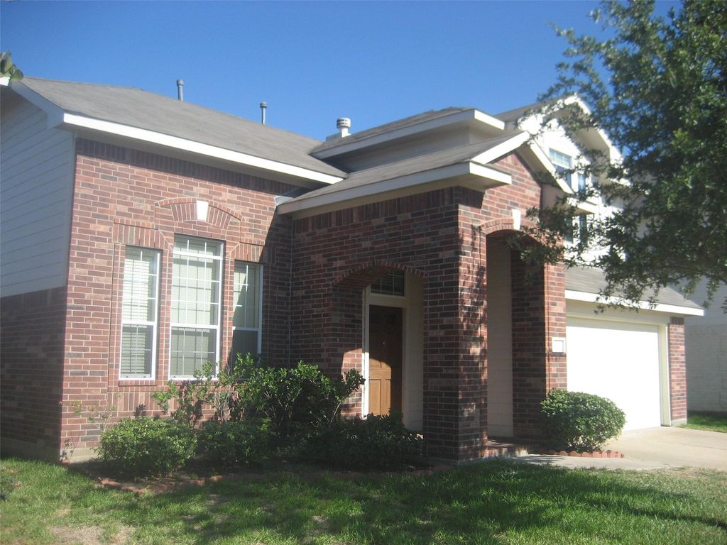 20218 Mammoth Falls Drive, Tomball, TX 77375