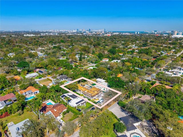 739 NE 111th Street, Biscayne Park, FL 33161