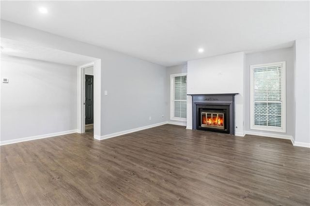 1364 Weatherstone Way NE, Atlanta, GA 30324