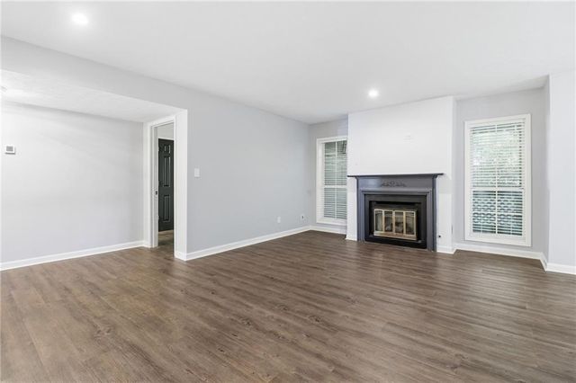 1364 Weatherstone Way NE, Atlanta, GA 30324
