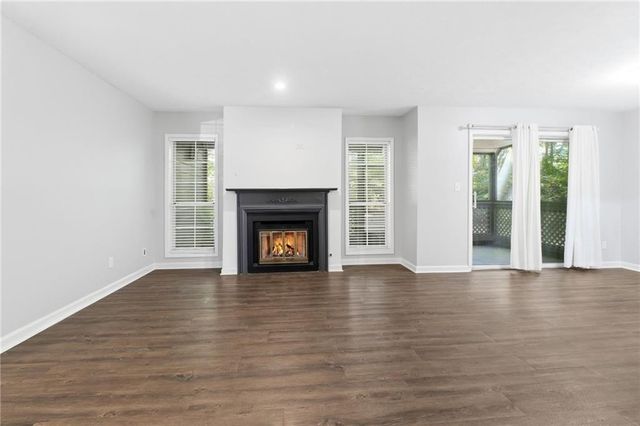 1364 Weatherstone Way NE, Atlanta, GA 30324