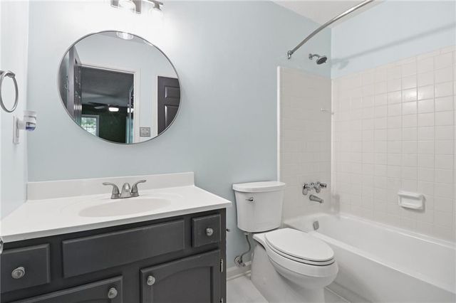 1364 Weatherstone Way NE, Atlanta, GA 30324