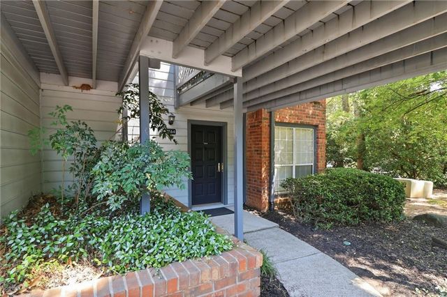 1364 Weatherstone Way NE, Atlanta, GA 30324