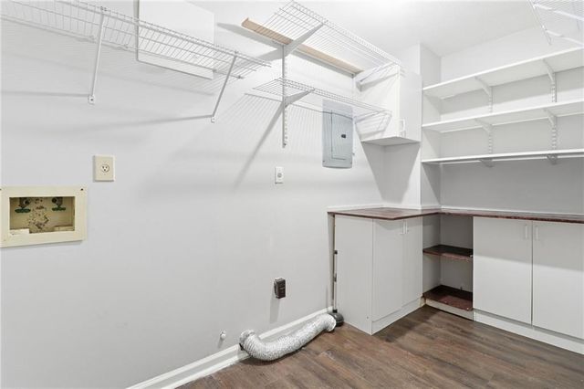 1364 Weatherstone Way NE, Atlanta, GA 30324
