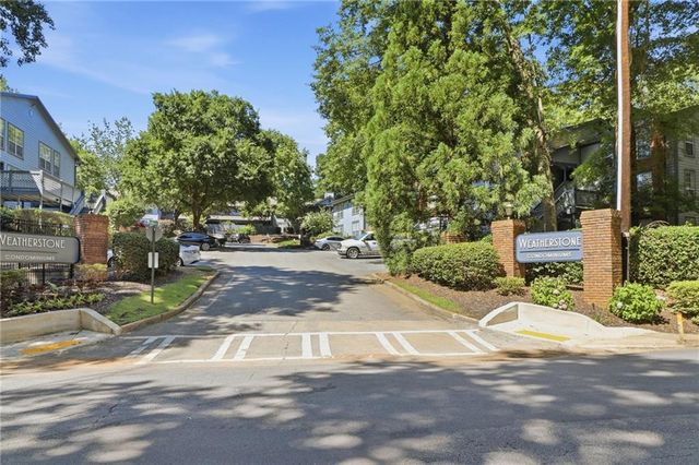 1364 Weatherstone Way NE, Atlanta, GA 30324