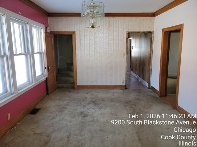 9201 S Blackstone Avenue, Chicago, IL 60619