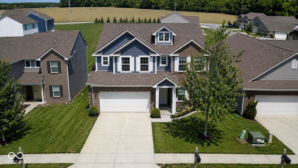 5872 Wintersweet Lane, Whitestown, IN 46075