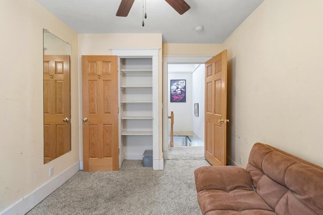 358 N 1ST Street, Council Bluffs, IA 51503