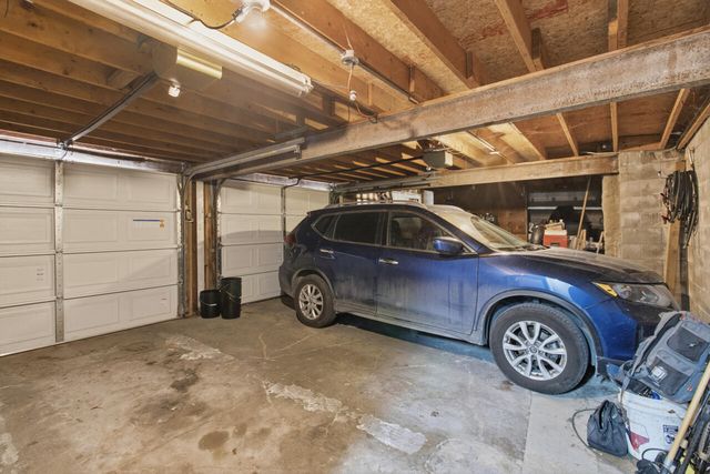 358 N 1ST Street, Council Bluffs, IA 51503