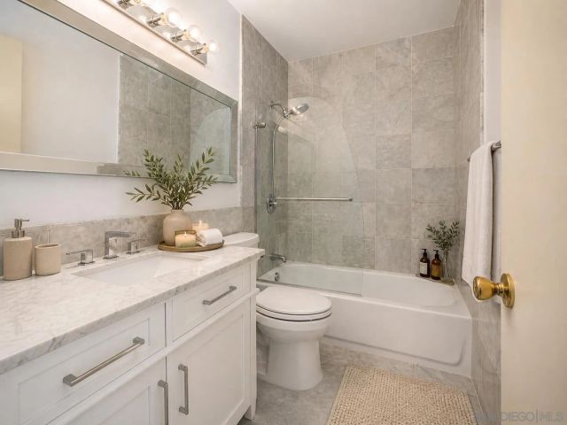 3680 Caminito Cielo Del Mar, San Diego, CA 92130