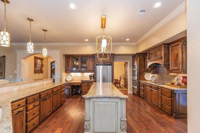 7808 LONDON Court, Amarillo, TX 79119