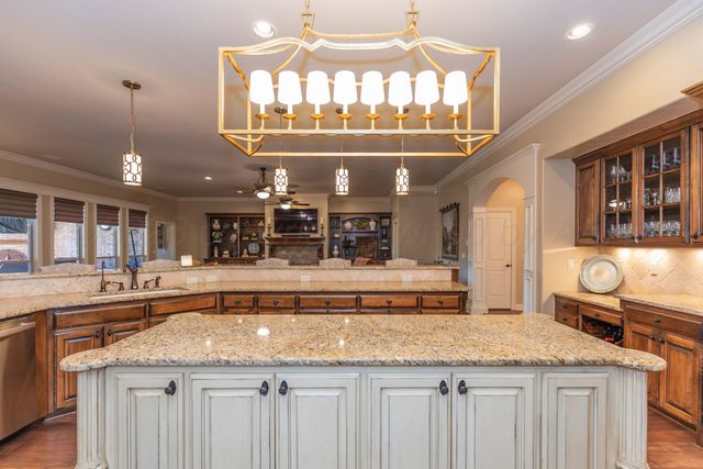 7808 LONDON Court, Amarillo, TX 79119