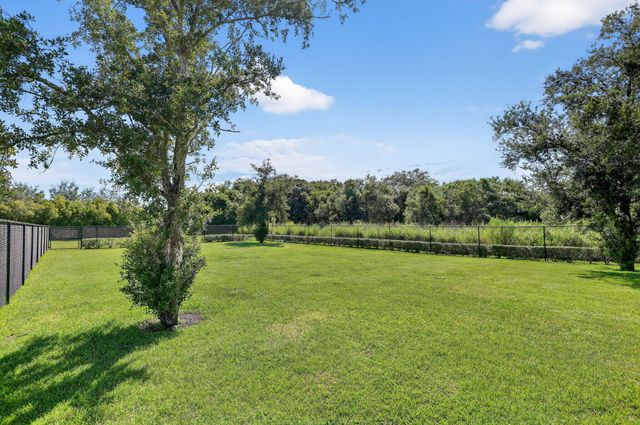 3518 Carriage Pointe Circle, Fort Pierce, FL 34981