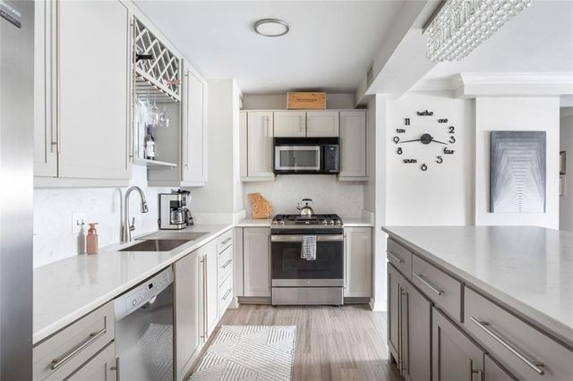 620 Peachtree NE 1505, Atlanta, GA 30308